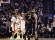 星空竞猜-巴特勒关键节点突破纪录，TL带队取胜！的简单介绍